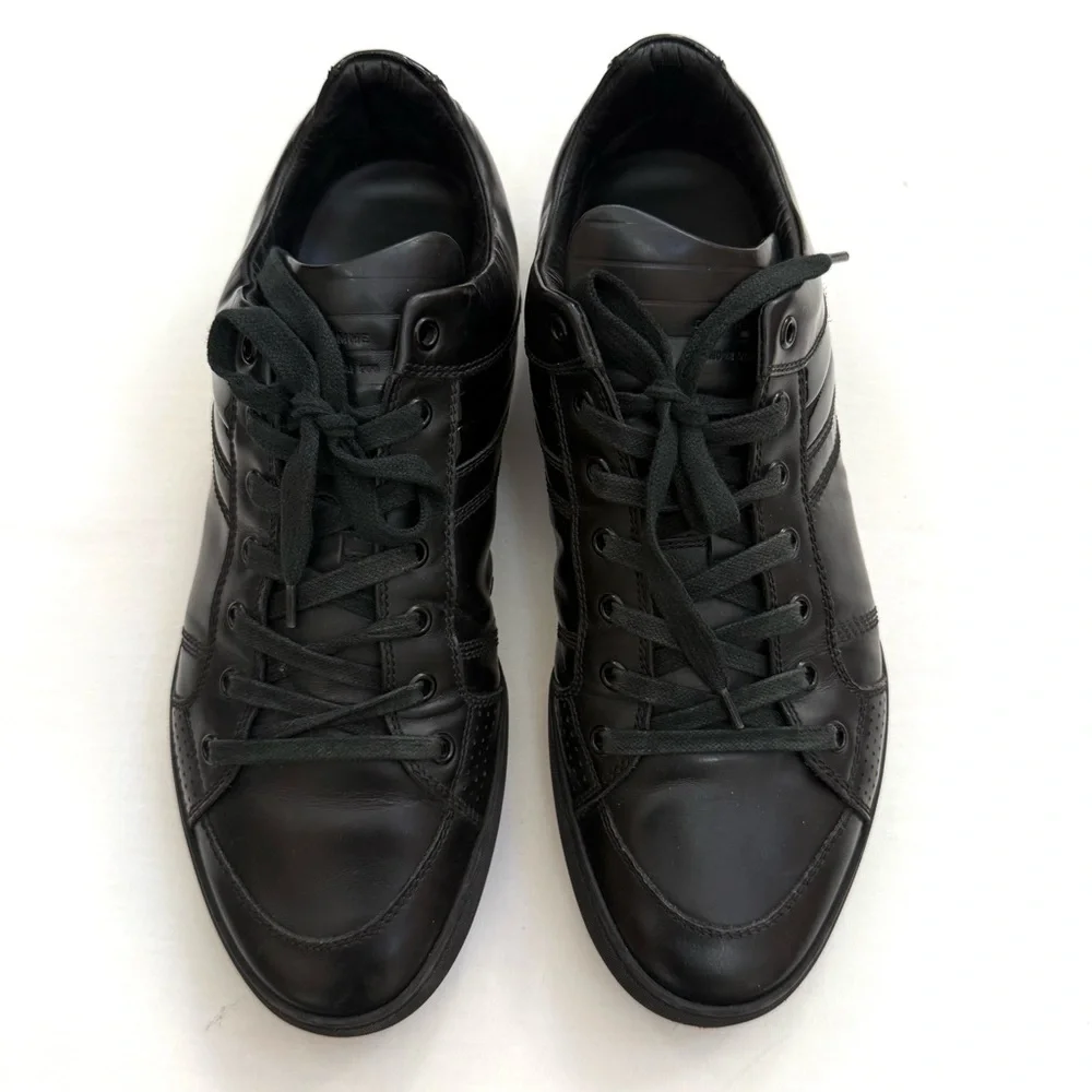 Dior Black Sneakers Sleek Leather Design - Picture 2 of 15